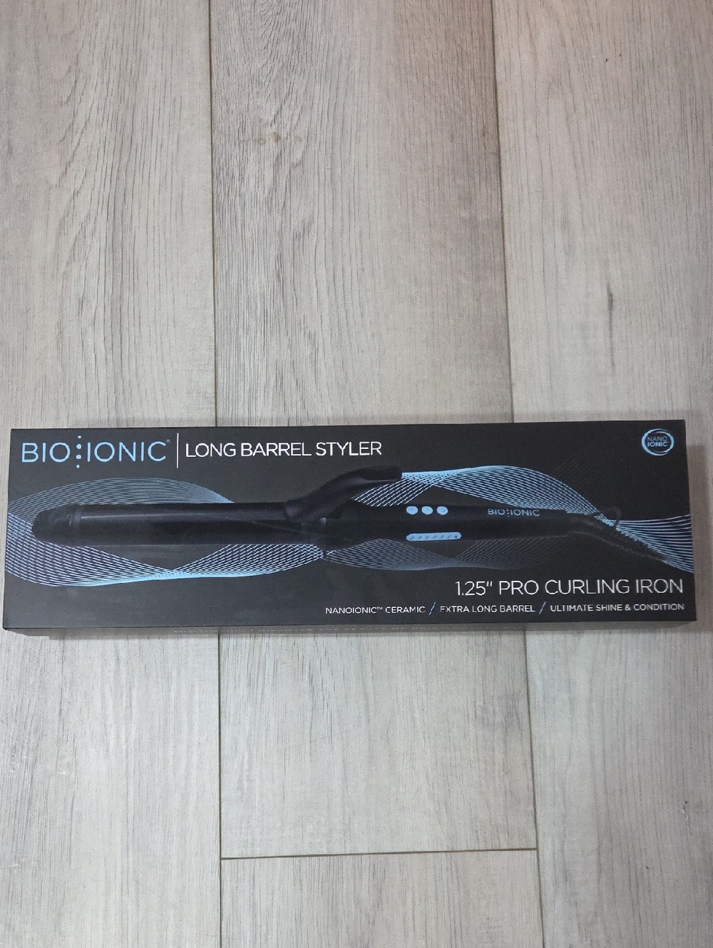 Bio Ionic 1.25" Pro Long Barrel Styler - Black - Like New